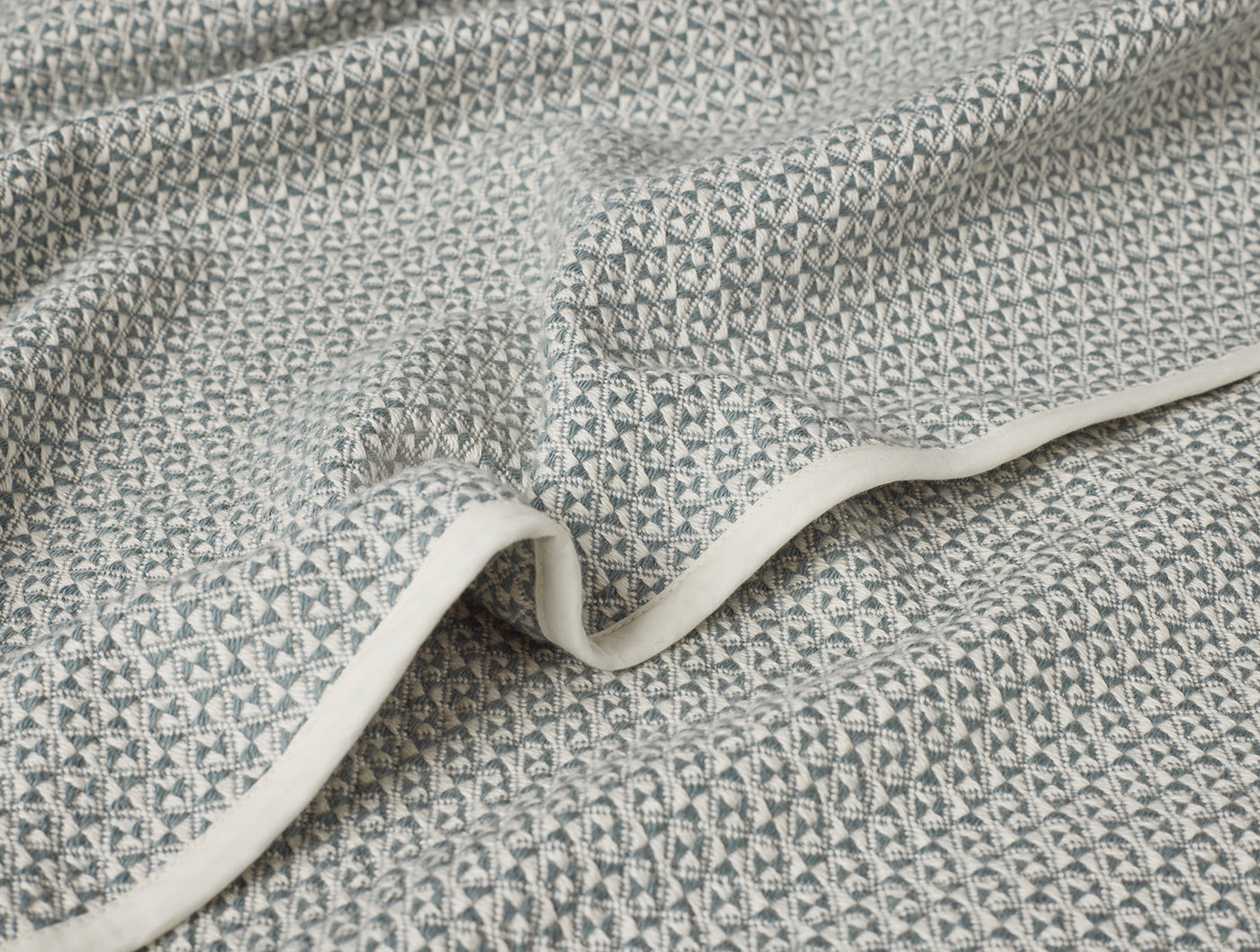 Coyuchi: Honeycomb Organic Blanket