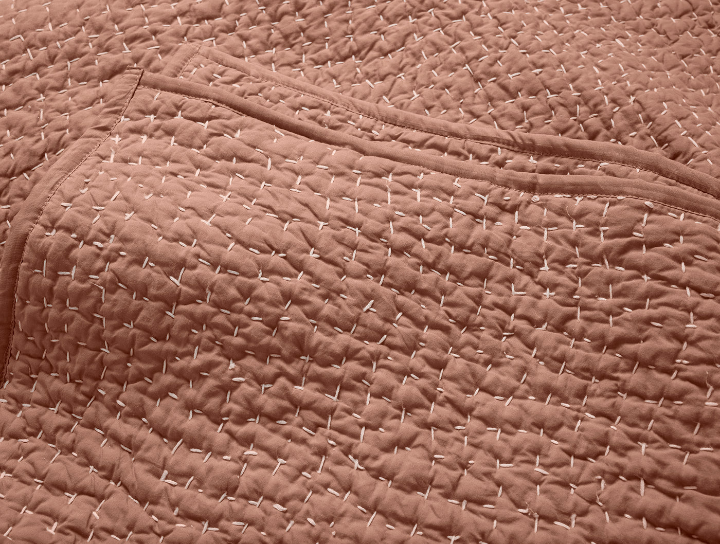 Coyuchi Pebbled Handstitched Organic Quilt